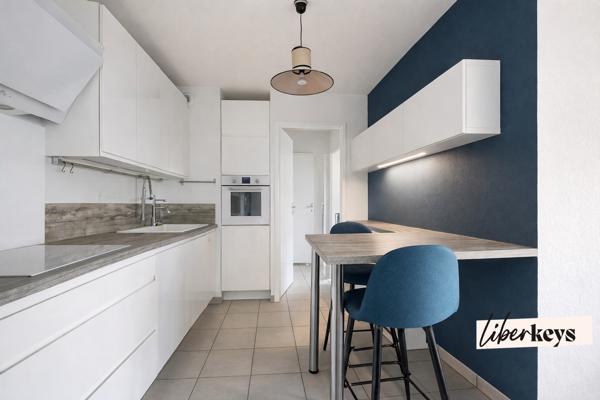 T3 récent avec terrasse traversante & parking – DPE A – Résidence sécurisée