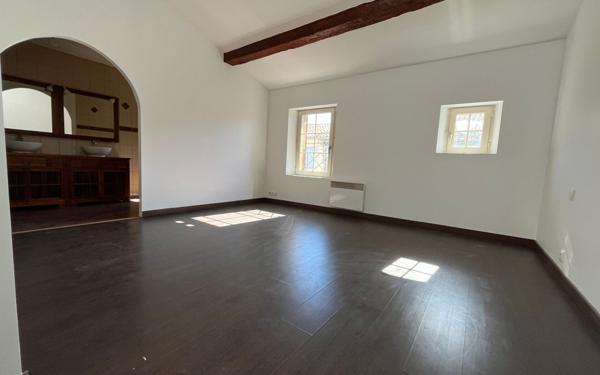 Appartement à louer    5 pièces • 173 m2 Castelnaudary