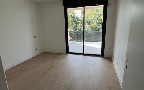 Appartement à vendre    3 pièces • 89,06 m2 Bizanos