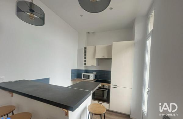 Location appartement 3 pièces 51 m² Marseille 10