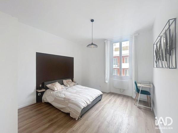 Location appartement 3 pièces 51 m² Marseille 10