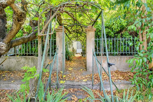 A VENDRE EN EXCLUSIVITÉ ! DRAGUIGNAN Appartement de 73 m² en rez-de-chaussée avec JARDIN et GARAGE