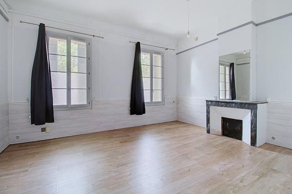 A VENDRE EN EXCLUSIVITÉ ! DRAGUIGNAN Appartement de 73 m² en rez-de-chaussée avec JARDIN et GARAGE