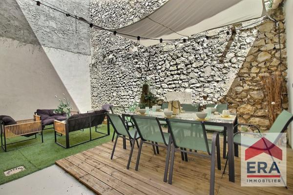 Maison à vendre - Châteaurenard - 109 m² - 4 chambres - Cour