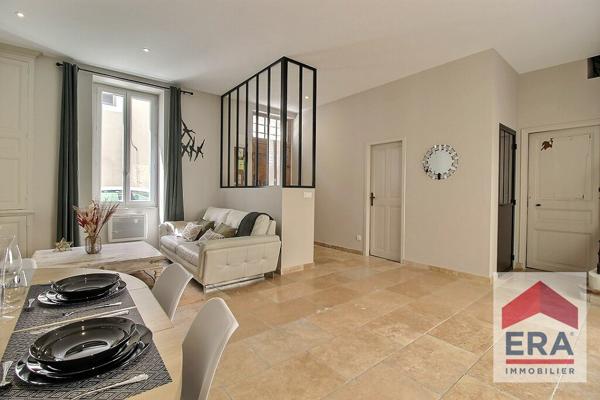 Maison à vendre - Châteaurenard - 109 m² - 4 chambres - Cour