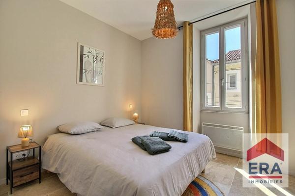 Maison à vendre - Châteaurenard - 109 m² - 4 chambres - Cour