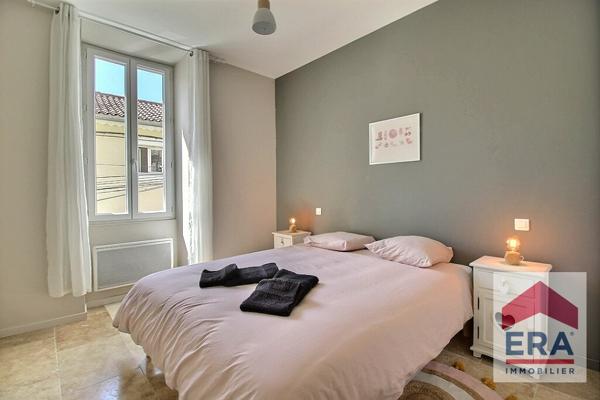 Maison à vendre - Châteaurenard - 109 m² - 4 chambres - Cour