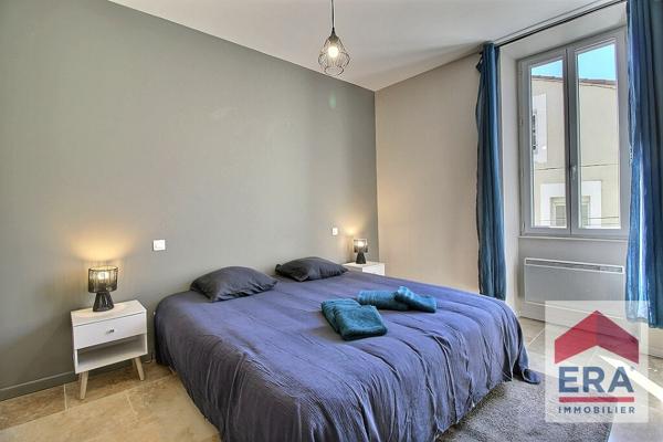 Maison à vendre - Châteaurenard - 109 m² - 4 chambres - Cour