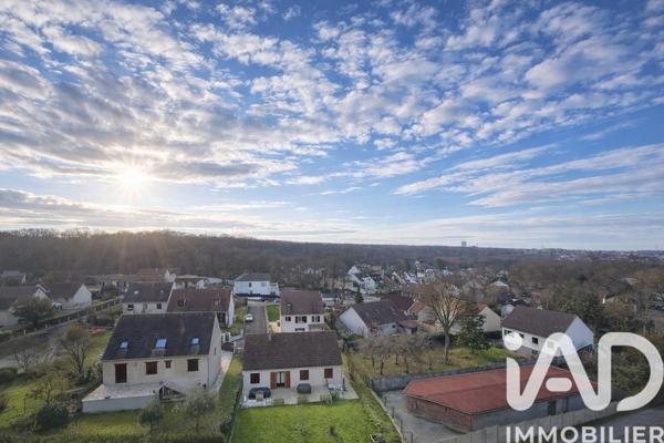 Appartement à vendre 5 pièces 91 m² Boussy-Saint-Antoine