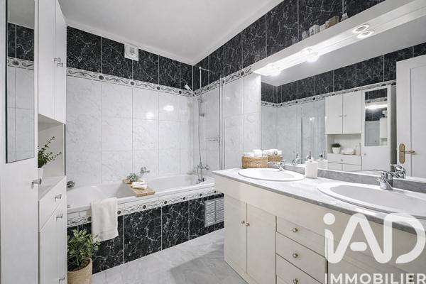 Appartement à vendre 5 pièces 91 m² Boussy-Saint-Antoine