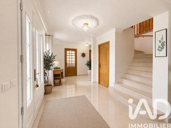 Maison à vendre 8 pièces 258,25 m² Forges-les-Bains