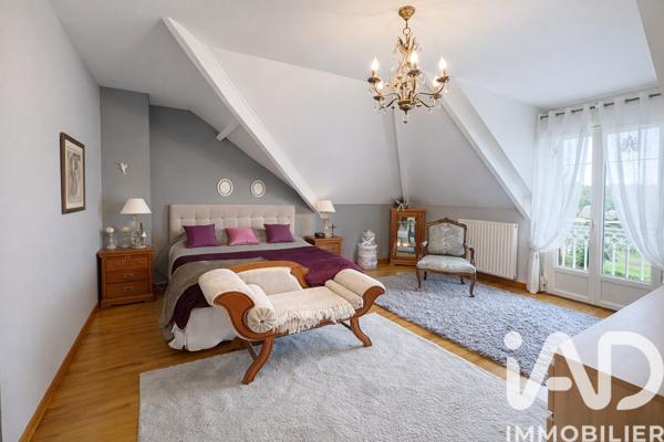 Maison à vendre 8 pièces 258,25 m² Forges-les-Bains