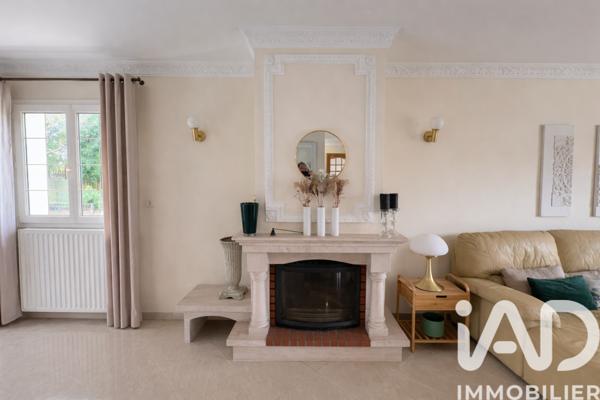 Maison à vendre 8 pièces 258,25 m² Forges-les-Bains