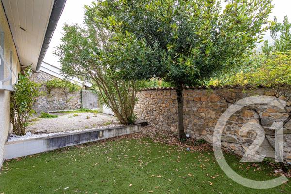 Maison à vendre  4 pièces - 123 m2 CLAIX - 38