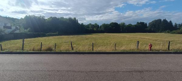 Terrain constructible  6704 m2 Luxeuil