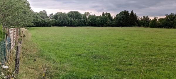 Terrain constructible  6704 m2 Luxeuil