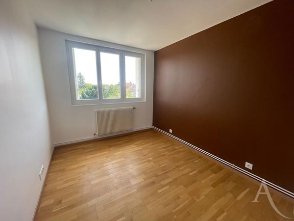 Appartement T3 rénové - Quartier Hôpital