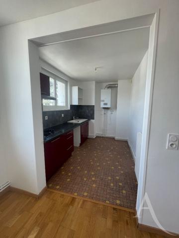 Appartement T3 rénové - Quartier Hôpital