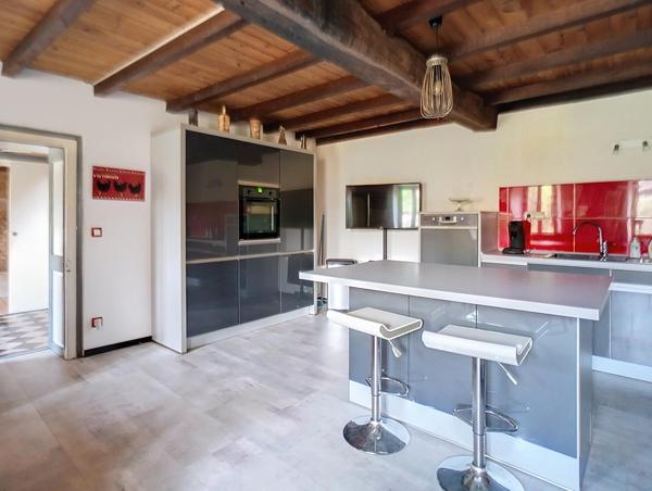 Maison + 2 Gîtes, entièrement meublés et équipés