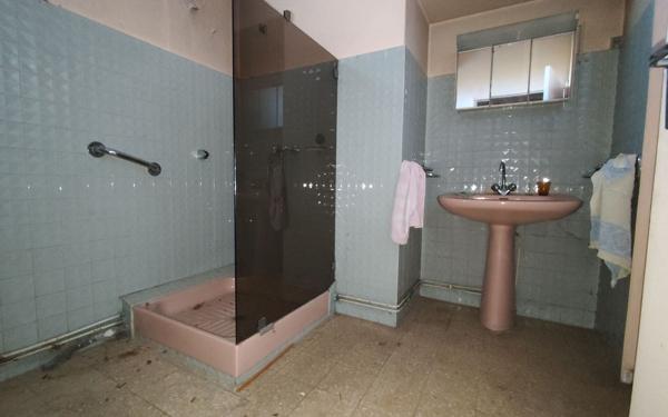 Maison à vendre    5 pièces • 170 m2 Caumont-sur-Durance