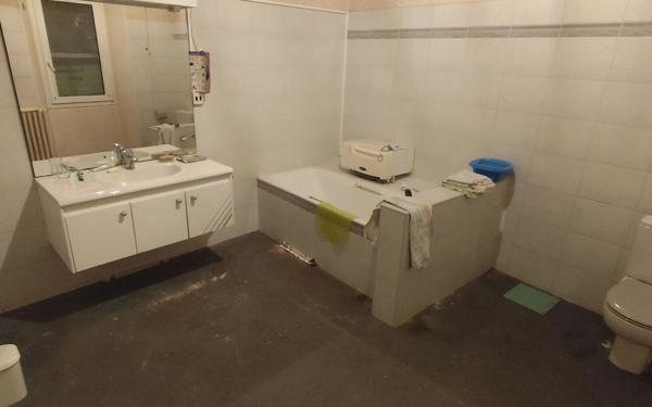 Maison à vendre    5 pièces • 170 m2 Caumont-sur-Durance