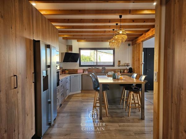 Maison à vendre 5 pièces ( 3 chambres ) 155 M2 DIVATTE SUR LOIRE (44)