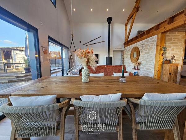 Maison à vendre 5 pièces ( 3 chambres ) 155 M2 DIVATTE SUR LOIRE (44)