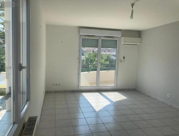 Location - Appartement Meximieux 01800 3 pièces 71 m 2