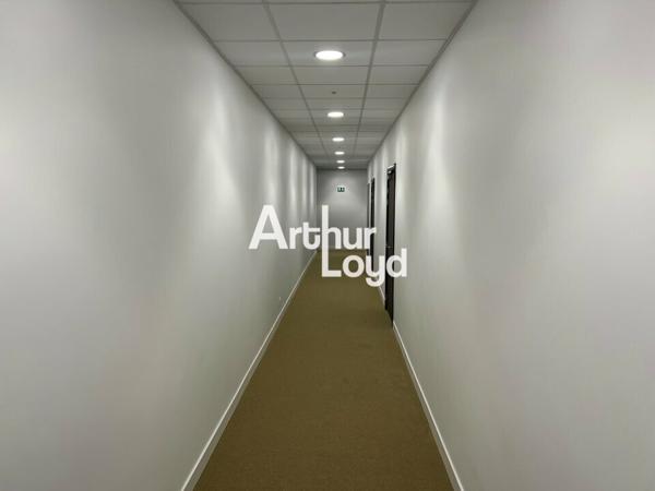 Bureaux neufs 302 m² à louer THE HIVE - Sophia Antipolis