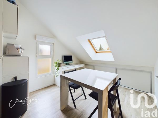 Appartement 2 pièces de 40 m² à La Queue-en-Brie (94510)