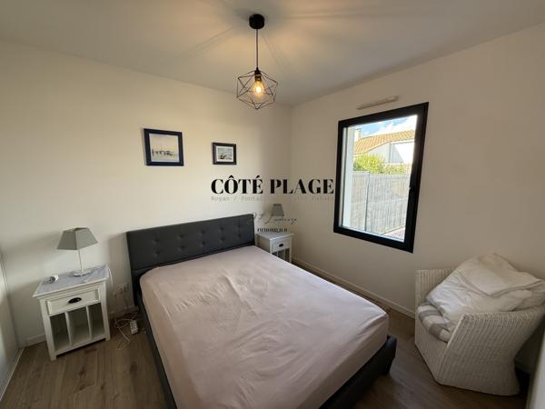 Vaux-sur-Mer (17640) VAUX SUR MER PROCHES COMMERCES MAISON RECENTE PLAIN-PIEDS 3 CHAMBRES ET SPA AUX PRIX DE 504 000 € FAI