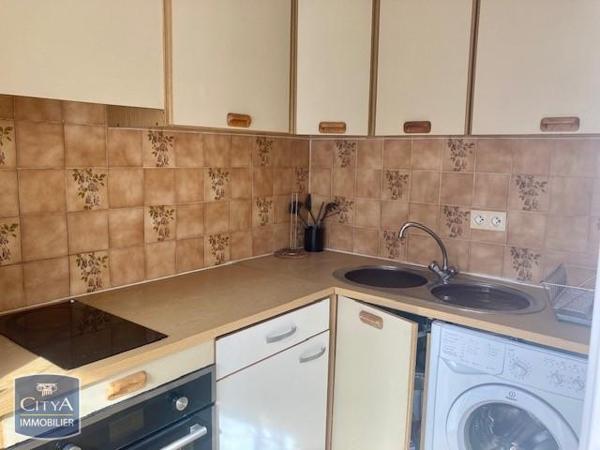 Appartement à louer 1 pièce 30.6m²