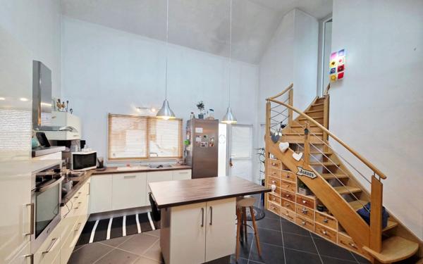 Maison à vendre    4 pièces •  Bohars