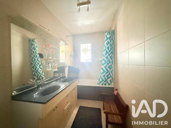Maison à vendre 5 pièces 131 m² Saint-Antoine-de-Breuilh