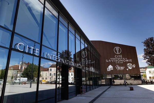 DIJON CITE GASTRONOMIQUE MURS COMMERCIAUX AVEC FORTE RENTABILITE