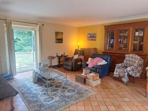 Maison à vendre à Sargé-lès-le-Mans dans la Sarthe (72190), ref : 013-2005