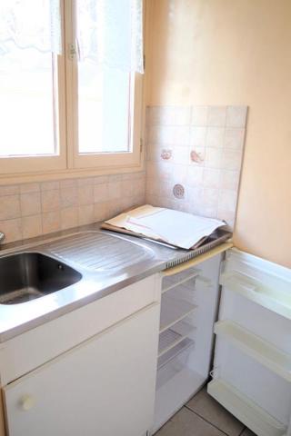 MARINES CENTRE. ENSEMBLE IMMOBILIER A RENOVER