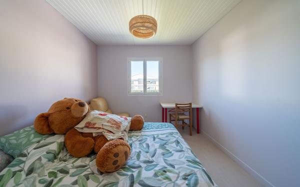 Maison à vendre    5 pièces •  Gastes