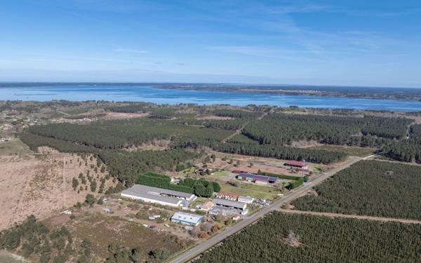 Maison à vendre    5 pièces •  Gastes