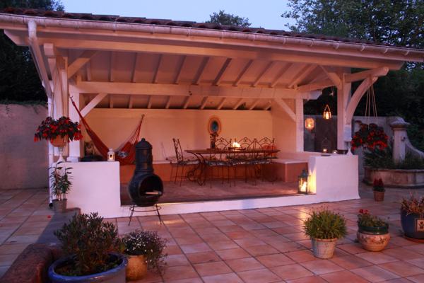 Exceptionnelle demeure du 18ᵉ siècle, habitation et activité touristique au cœur du Pays Basque !