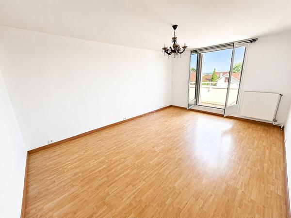 Appartement Vernouillet centre 2 pièce(s) 49 m2 160 500 € **  - Référence  1809
