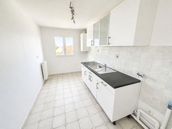 Appartement Vernouillet centre 2 pièce(s) 49 m2 160 500 € **  - Référence  1809