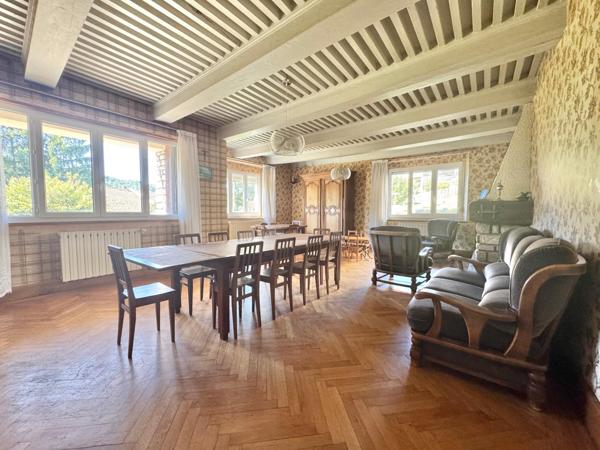 Proche Valdahon appartement T3 à rénover - garage double