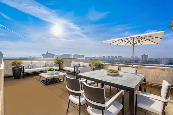 Appartement 6 Pièces avec Grande Terrasse De 57M2