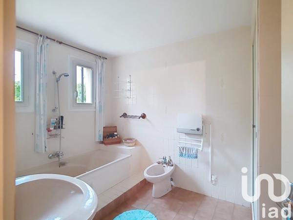 Maison 6 pièces de 155 m² à Digne-les-Bains (04000)