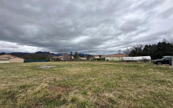 Terrain à vendre    Sisteron