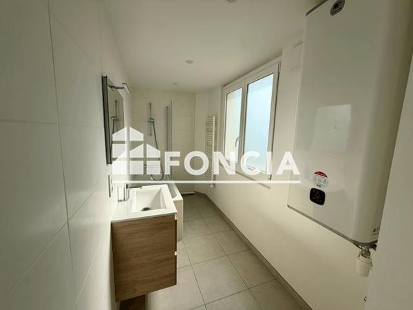 Location Appartement 3 pièces 75.85 m² - 14/16 RUE GALILEE Villeurbanne 69100