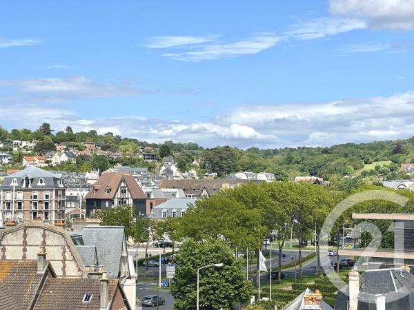 Appartement F3 à vendre  3 pièces - 60 m 2   DEAUVILLE  - 14