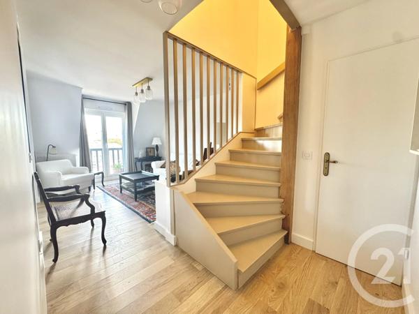 Appartement F3 à vendre  3 pièces - 60 m 2   DEAUVILLE  - 14