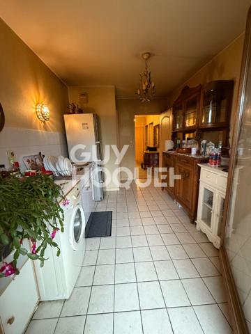 À vendre : Appartement spacieux DUPLEX de 5 pièces à Compiègne, secteur Jean Paul II